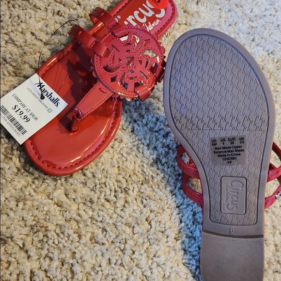 Sandals - Picture 4 of 6